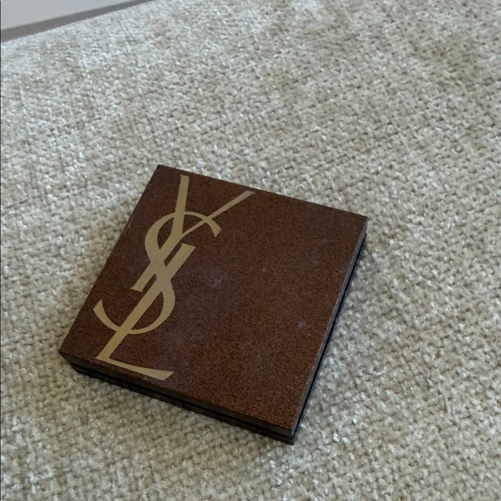 YSL PALETTE COULEURS D’ AFRIQUE Multi-Color Makeup Palette